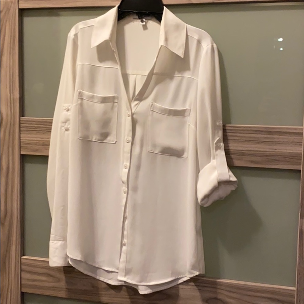 *Bundle* Two Express Blouses - Picture 4 of 4
